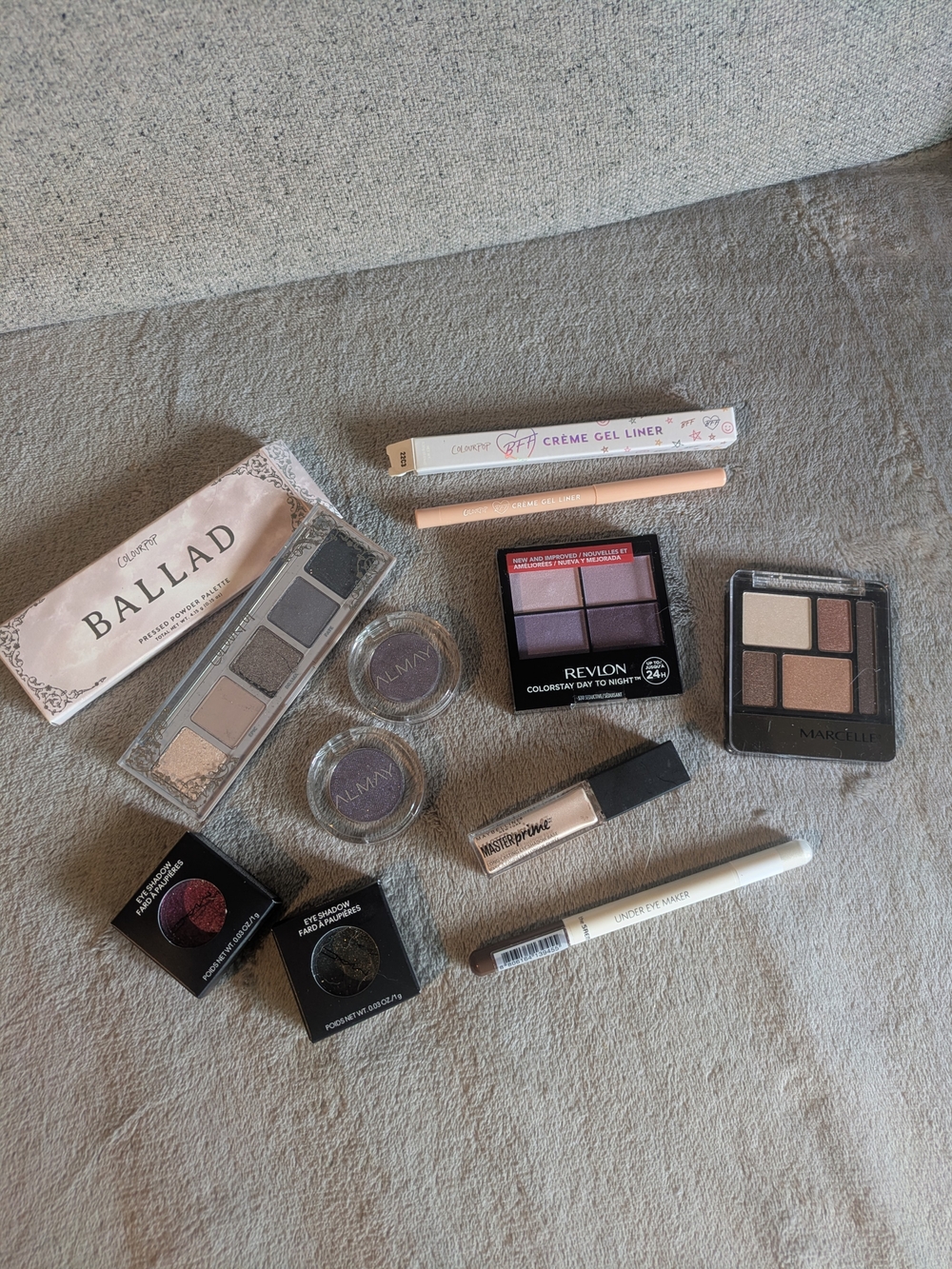 Eyeshadow & Eyeliner Set - Neutral and Purple Shades